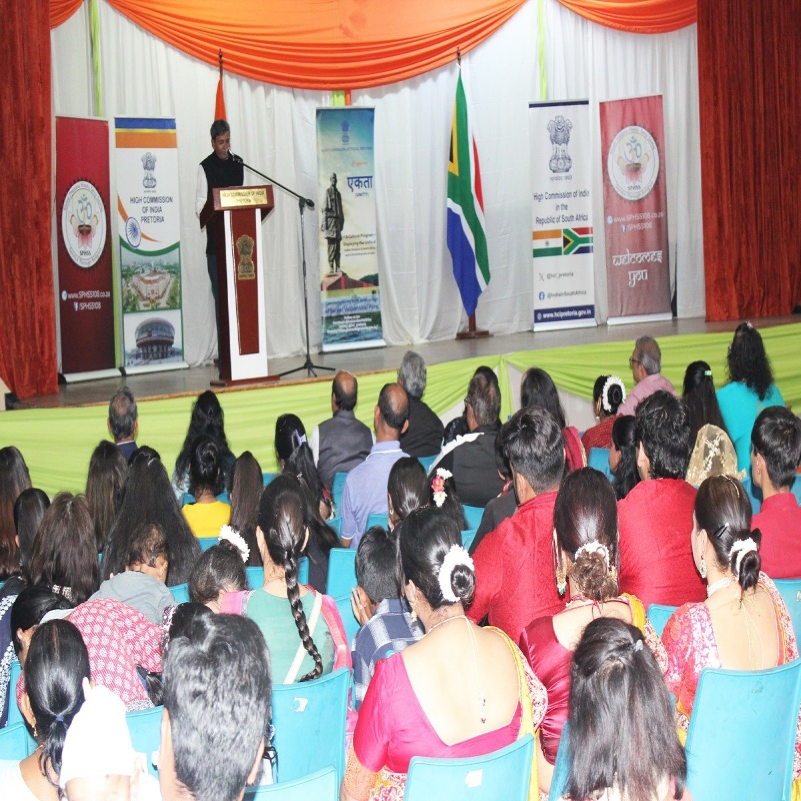 High Commission of India and  Shree Pretoria Hindu Seva Samaj commemorated the 150th Birth Anniversary of #SardarVallabhbhaiPatel honoring his unparalleled contribution to India’s freedom struggle and national integration.