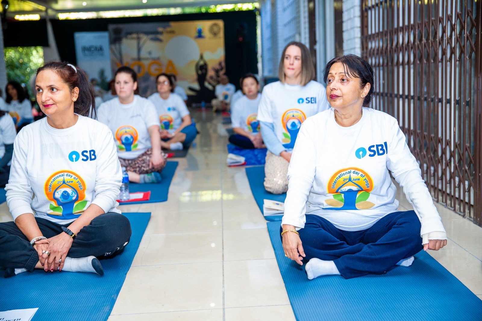 The High Commission of India, Pretoria organised the “Curtain Raiser Event” a 30 Days to the 11th International Day of Yoga on 21st May 2025 at India House.  The members of the International Diplomatic Spouses Association in South Africa (IDSA), members of various Yoga Institutes, and members of the Indian Diaspora attended the curtain-raiser event to celebrate and embrace the ancient Indian practice of Yoga and discover its transformative power for the body, mind, and spirit.