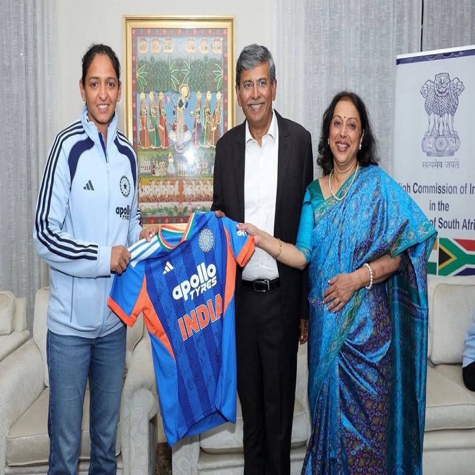 SOME GLIMPSES OF THE DINNER HOSTED BY THE HIGH COMMISSIONER OF INDIA, SHRI PRABHAT KUMAR FOR THE INDIAN WOMEN’S CRICKET TEAM ON 24th April 2026 AHEAD OF THE 4th T20I